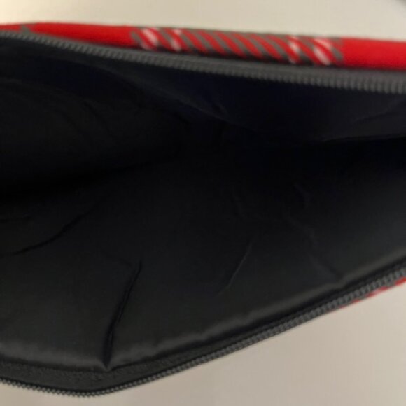 Ella & Elly set of 2 cosmetic pouches. - Picture 4 of 4